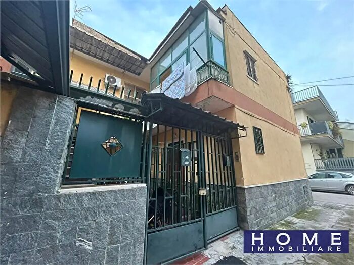 Appartamento trilocale in vendita in Frattaminore