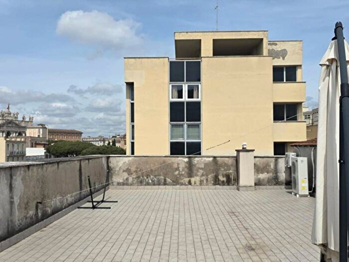 Appartamento trilocale in affitto in Via Appia Nuova, San Giovanni, Roma
