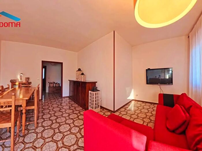 Appartamento con 7 locali in vendita in Via Malta, Maglie