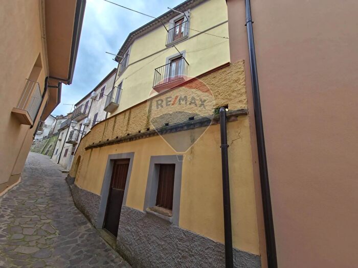 Casa con 7 locali in vendita in Via Levantina, Cervicati