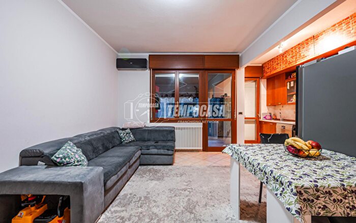 Appartamento trilocale in vendita in Via Giuseppe Cantagalli, Faenza