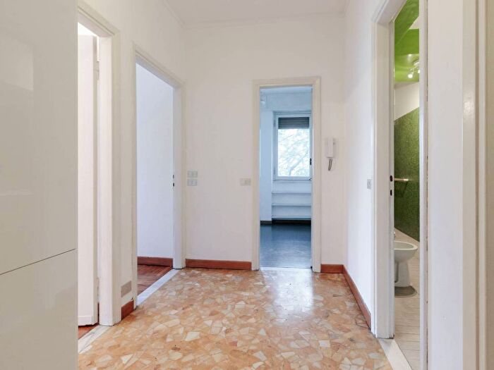 Appartamento trilocale in affitto in Via Giulio Cesare Procaccini, Paolo Sarpi, Milano