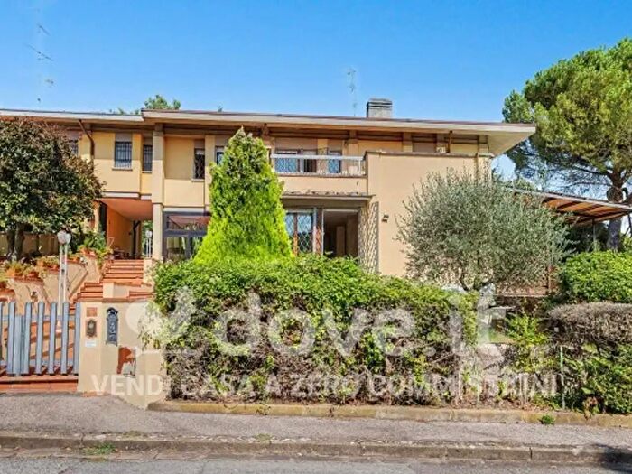 Casa con 6 locali in vendita in Via Don Milani, Bagno A Ripoli
