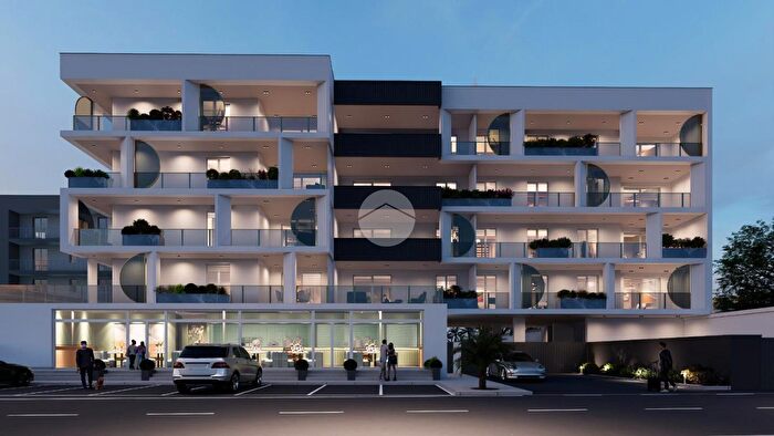 Appartamento quadrilocale in vendita in Via Pasquale Ianniello, Frattamaggiore