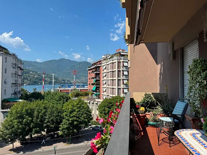 Appartamento bilocale in vendita in Viale Massenzio Masia, Como