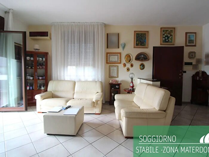 Casa con 5 locali in vendita in Mesagne