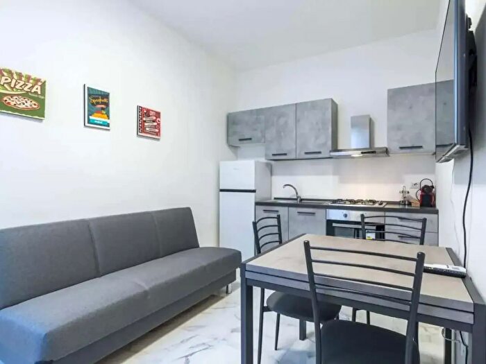 Appartamento monolocale in affitto in Via Vetere, Milano