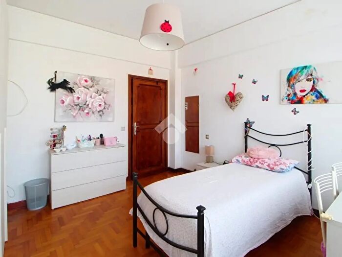 Appartamento con 5 locali in vendita in Via Giacomo Puccini, Pisa