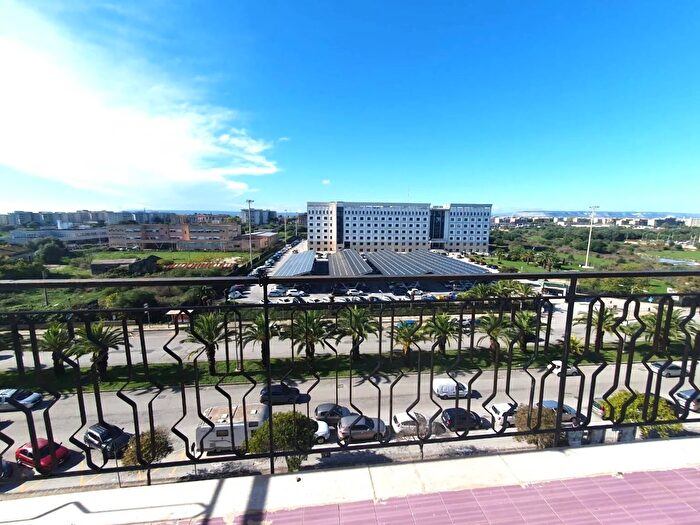 Appartamento con 5 locali in vendita in Viale Santa Panagia, Siracusa