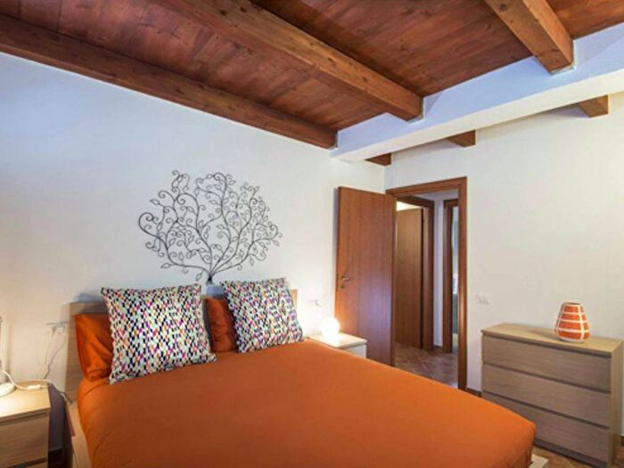 Appartamento trilocale in affitto in Localit  Tresana Strada Provinciale di Tresana, Tresana