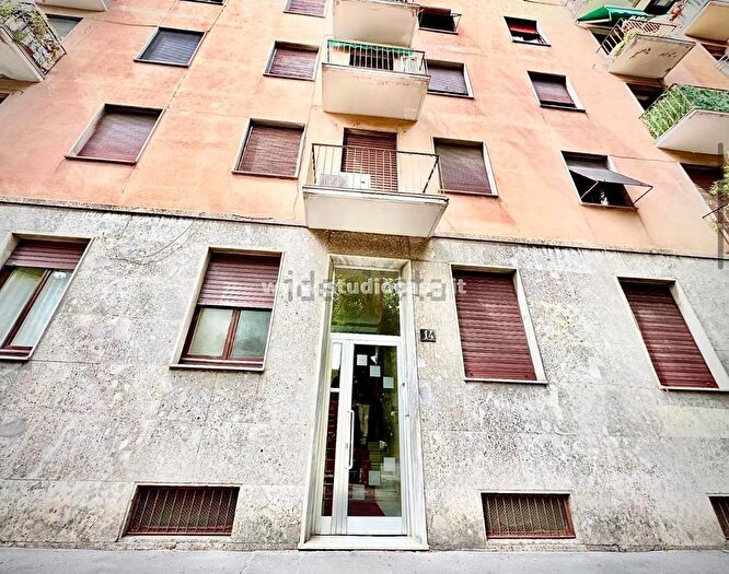 Appartamento trilocale in vendita in Via Pareto Vilfredo, Milano