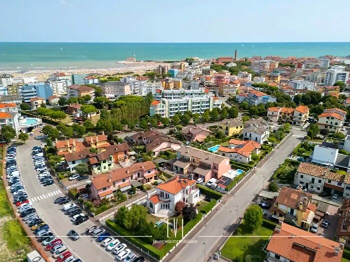 Casa con 6 locali in vendita in Caorle