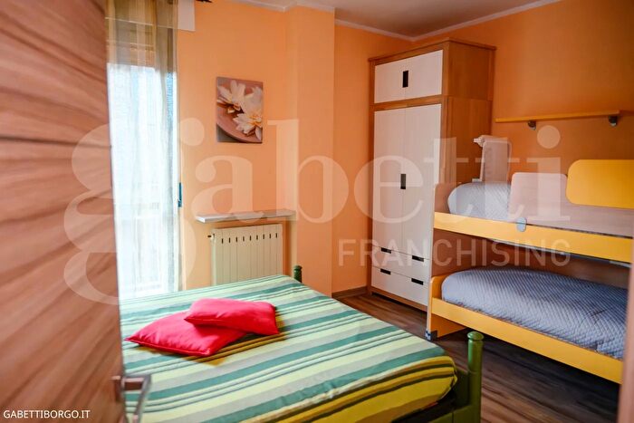 Appartamento bilocale in affitto in Via Carletto, Vernante