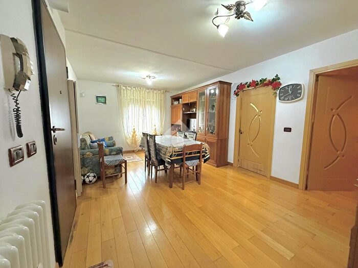 Appartamento quadrilocale in vendita in Via Battisti, Piombino Dese