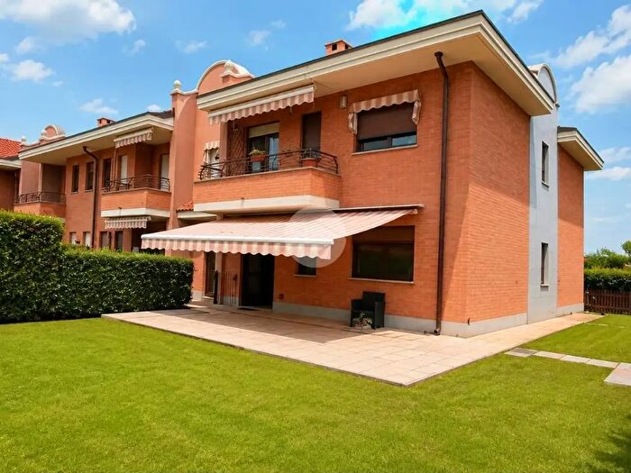 Appartamento quadrilocale in vendita in Via Sant'Ambrogio, Alpignano