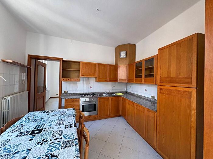 Appartamento con 5 locali in vendita in Valverde, Bergamo