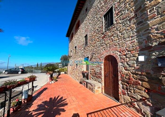 Appartamento bilocale in vendita in Via Giuseppe Verdi, Uzzano