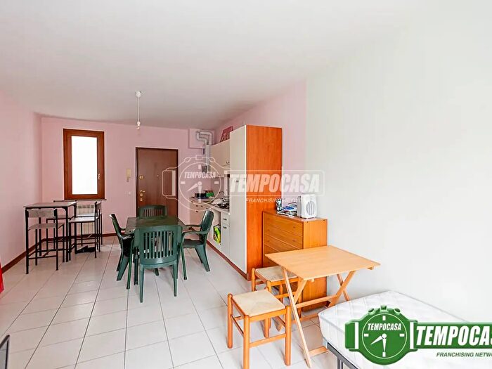 Appartamento monolocale in vendita in Via Boschina, Capralba