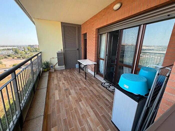 Appartamento bilocale in vendita in Via Andrea Mantegna, Fiumicino