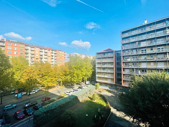 Appartamento quadrilocale in vendita in Corso Traiano Torino, Torino