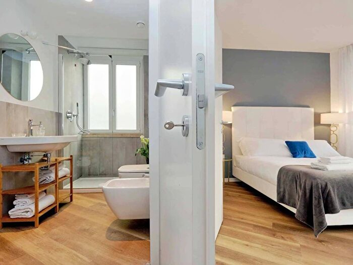 Appartamento quadrilocale in affitto in Via Flavia, Sallustiano, Roma