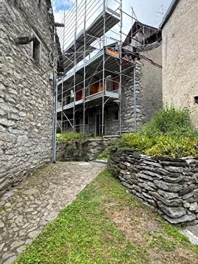 Casa quadrilocale in vendita in Coggia, Varzo