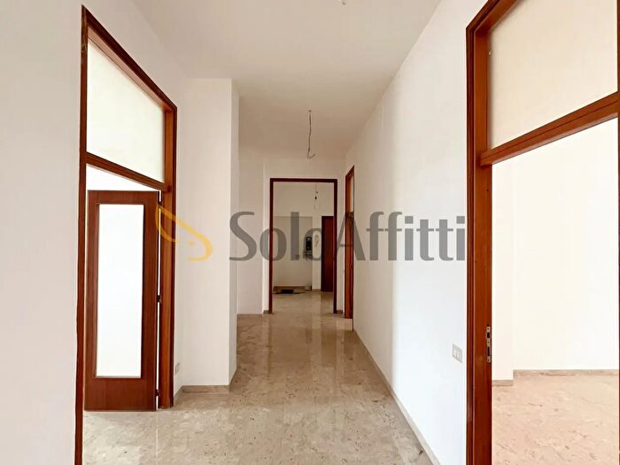 Appartamento con 10 locali in affitto in Via Giuseppe Mazzini a, Potenza