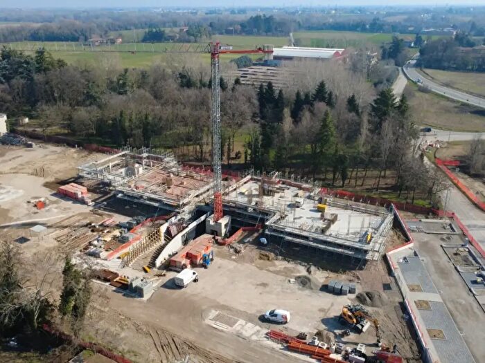 Appartamento quadrilocale in vendita in San Lazzaro Di Savena