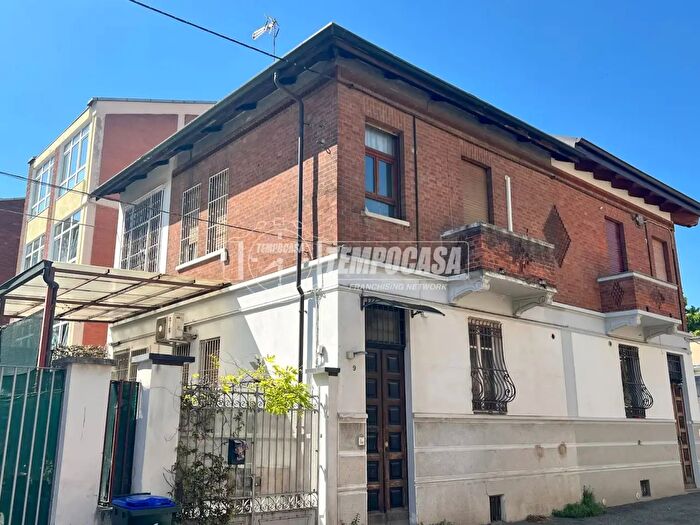 Casa con 5 locali in vendita in Via Venaria, Torino