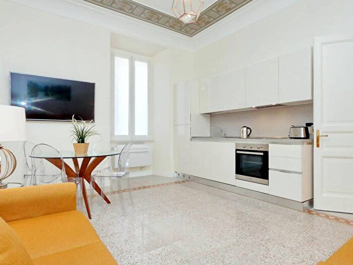 Appartamento trilocale in affitto in Via Giuseppe Palumbo, Mazzini Delle Vittorie, Roma