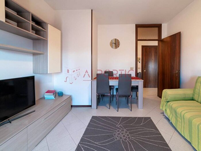 Appartamento quadrilocale in affitto in Via Aldo Moro, Campagnola, Brugine