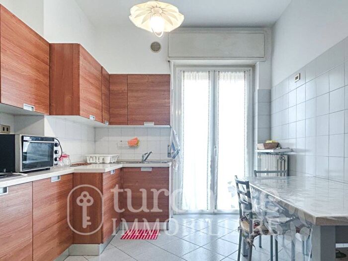 Appartamento trilocale in affitto in Via Spino, Canovine, Bergamo