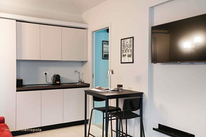 Appartamento monolocale in affitto in Via Accademia Albertina, Torino