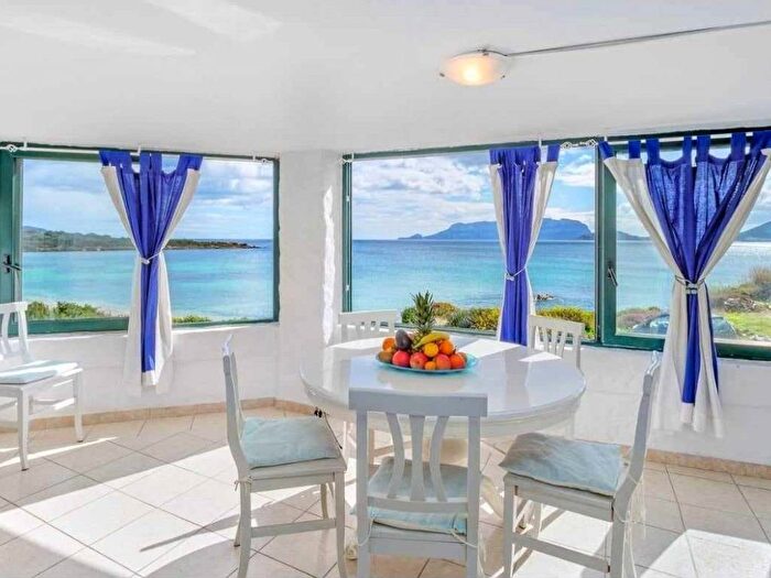 Appartamento quadrilocale in affitto in Via Mar Caspio, Pittulongu, Olbia