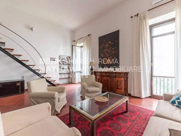 Appartamento bilocale in vendita in Via Clementina, Roma