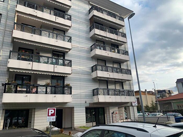 Appartamento trilocale in affitto in Via Giugno, Centro, Monfalcone