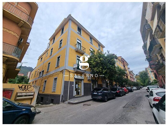 Appartamento bilocale in affitto in Via Giulio Pomponio Leto, Fratte Matierno, Salerno