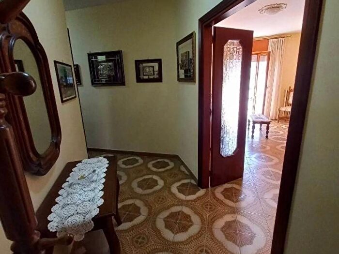 Appartamento trilocale in affitto in Via Europa, Gaeta