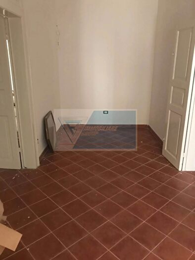 Casa con 12 locali in vendita in Siracusa