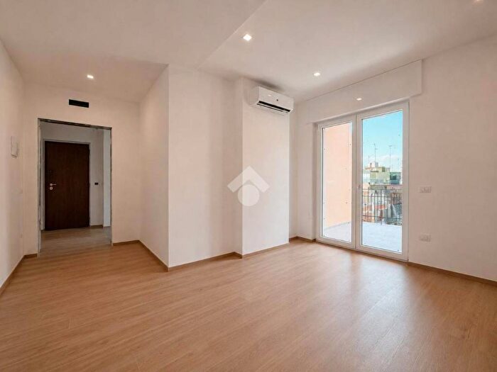 Appartamento trilocale in vendita in Via Francesco Lattanzio, San Pasquale, Bari