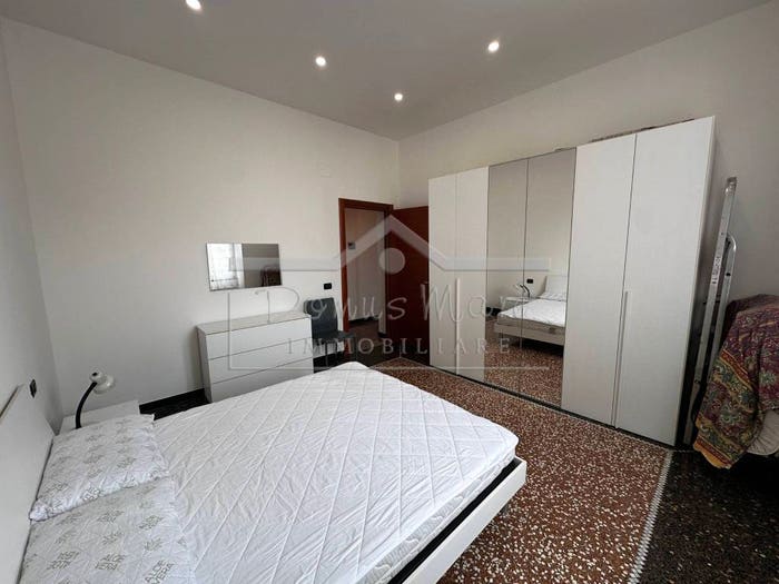 Appartamento trilocale in affitto in Centro Storico, Savona