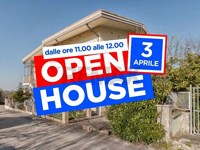 Casa quadrilocale in vendita in Contrada Porta Fornace b, Penne