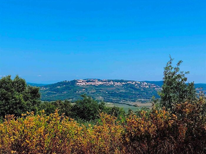 Casa quadrilocale in vendita in Massa Marittima