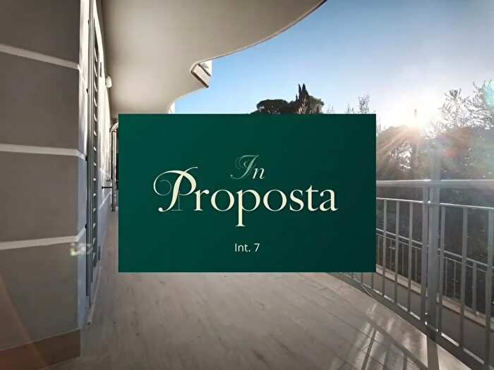 Appartamento trilocale in vendita in Via dei Pini, Fonte Nuova