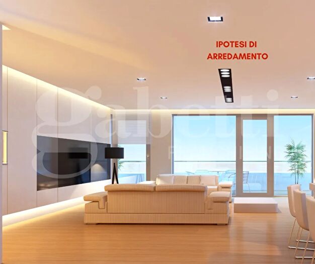 Appartamento con 5 locali in vendita in Sottomarina Viale Cristoforo Colombo, Chioggia