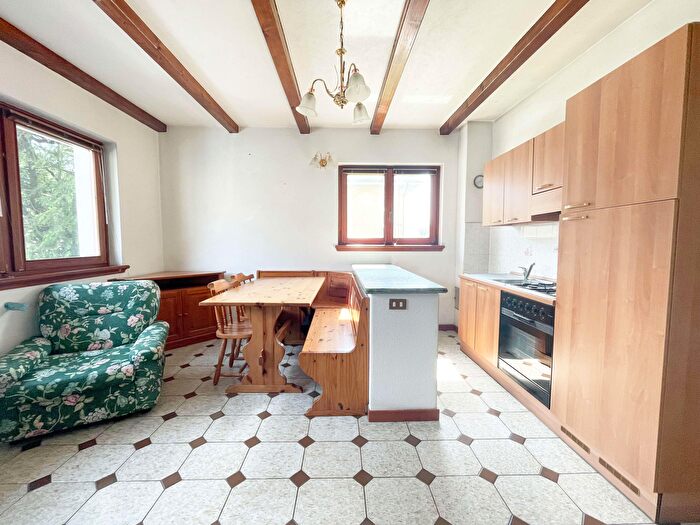 Appartamento bilocale in vendita in Via Dossi, Gordona