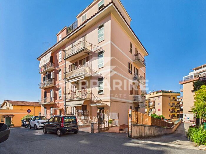 Appartamento trilocale in vendita in Via Gregorio XIII, Boccea, Roma