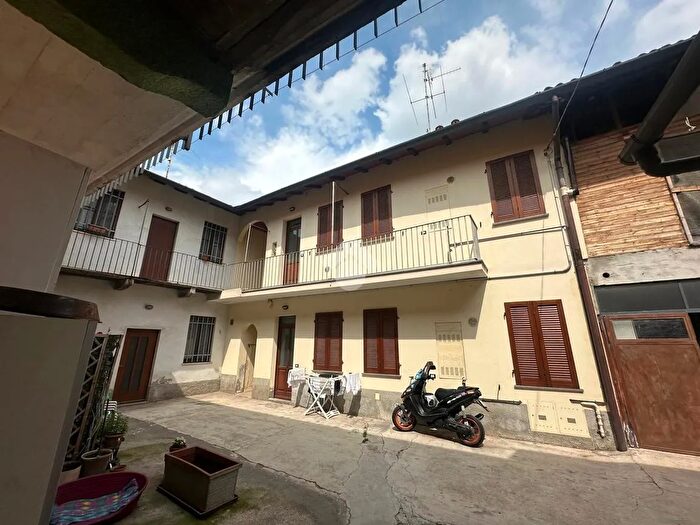 Appartamento bilocale in vendita in Via Galeno, Desio