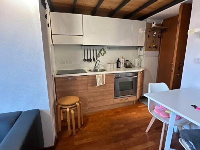 Appartamento monolocale in affitto in Via Giuseppe Meda, Pezzotti Meda, Milano