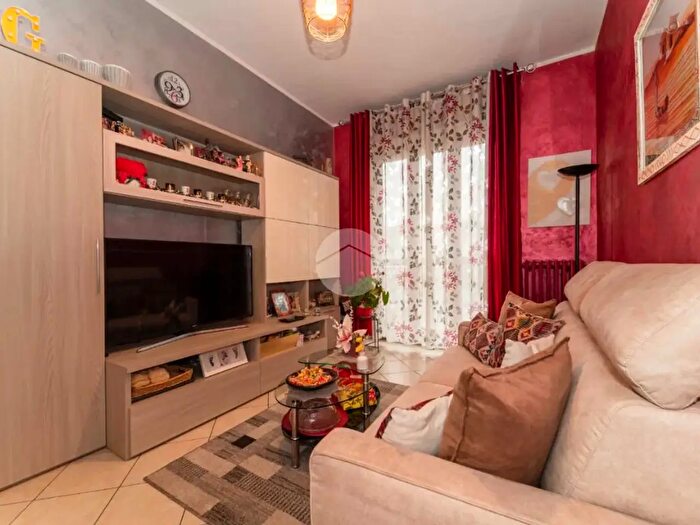 Appartamento trilocale in vendita in Via Nigra, Torino